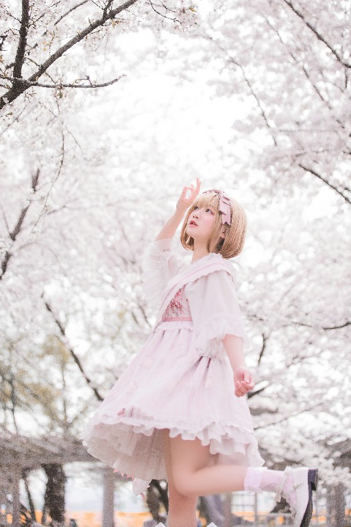 [弦音sic] - lolita [95 MB]